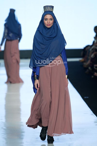 Jakarta, Indonesia - 24 Oktober. Fitri Aulia Glorius Moors. Voyage Jakarta Fashion Week 2014, at Senayan City. 24 Oktober 2013. Jakarta. [Foto: Mohammad Abduh/Wolipop]