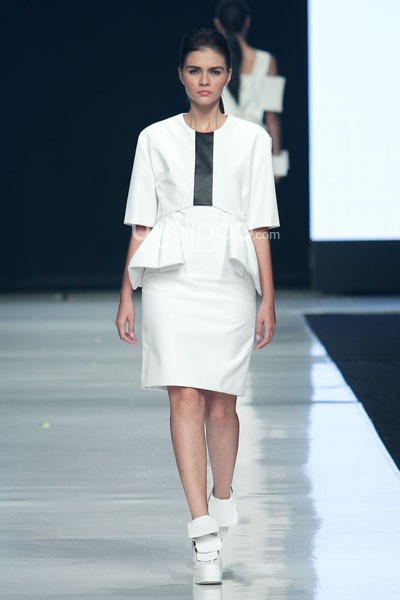 Jakarta, Indonesia - 23 Oktober. Kaal E Suktae by Lee Suk Tae. KOREAN CULTURAL CENTER. Jakarta Fashion Week 2014 at Senayan City. 23 Oktober 2013. Jakarta. [Foto: Mohammad Abduh/Wolipop]