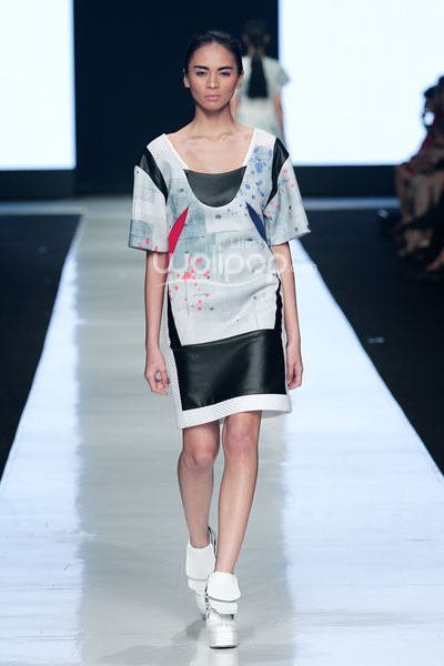 Jakarta, Indonesia - 23 Oktober. Kaal E Suktae by Lee Suk Tae. KOREAN CULTURAL CENTER. Jakarta Fashion Week 2014 at Senayan City. 23 Oktober 2013. Jakarta. [Foto: Mohammad Abduh/Wolipop]