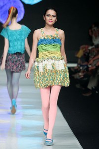 Jakarta, Indonesia - 23 Oktober. Lenny Agustin Knit My Day. THE BODY SHOP Present LENNI AGUSTIN. Jakarta Fashion Week 2014 at Senayan City. 23 Oktober 2013. Jakarta. [Foto: Mohammad Abduh/Wolipop]