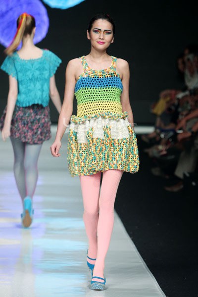 Jakarta, Indonesia - 23 Oktober. Lenny Agustin Knit My Day. THE BODY SHOP Present LENNI AGUSTIN. Jakarta Fashion Week 2014 at Senayan City. 23 Oktober 2013. Jakarta. [Foto: Mohammad Abduh/Wolipop]