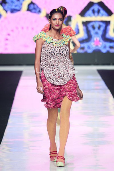 Jakarta, Indonesia - 23 Oktober. Lenny Agustin Knit My Day. THE BODY SHOP Present LENNI AGUSTIN. Jakarta Fashion Week 2014 at Senayan City. 23 Oktober 2013. Jakarta. [Foto: Mohammad Abduh/Wolipop]