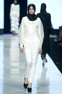 Jakarta, Indonesia - 24 Oktober. Nabilla Ayumi La Voyage De Lamour. Voyage Jakarta Fashion Week 2014 at Senayan City. 24 Oktober 2013. Jakarta. [Foto: Mohammad Abduh/Wolipop]