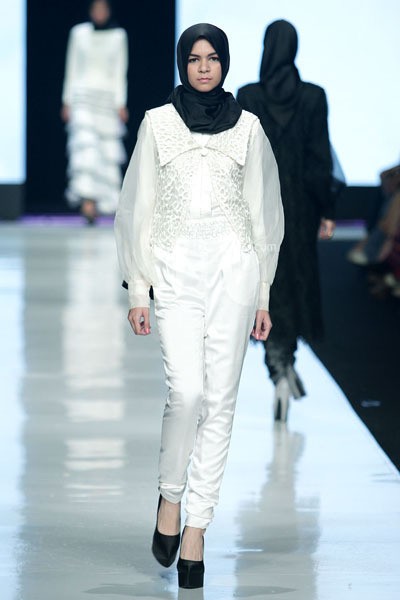 Jakarta, Indonesia - 24 Oktober. Nabilla Ayumi La Voyage De Lamour. Voyage Jakarta Fashion Week 2014 at Senayan City. 24 Oktober 2013. Jakarta. [Foto: Mohammad Abduh/Wolipop]