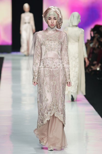 Jakarta, Indonesia - 24 Oktober. Nabilla Ayumi La Voyage De Lamour. Voyage Jakarta Fashion Week 2014 at Senayan City. 24 Oktober 2013. Jakarta. [Foto: Mohammad Abduh/Wolipop]