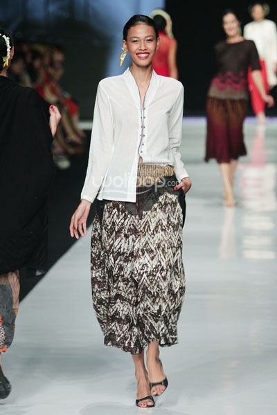 Jakarta, Indonesia - 24 Oktober. Obin Indonesia Memanggil. Jakarta Fashion Week 2014 at Senayan City. 24 Oktober 2013. Jakarta. [Foto: Mohammad Abduh/Wolipop]