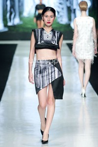 Jakarta, Indonesia - 23 Oktober. Patrick Owen. MAZDA YOUNG VIBRANT DESIGNERS Kodo soul of motion. Jakarta Fashion Week 2014 at Senayan City. 23 Oktober 2013. Jakarta. [Foto: Mohammad Abduh/Wolipop]