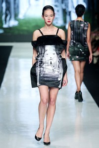 Jakarta, Indonesia - 23 Oktober. Patrick Owen. MAZDA YOUNG VIBRANT DESIGNERS Kodo soul of motion. Jakarta Fashion Week 2014 at Senayan City. 23 Oktober 2013. Jakarta. [Foto: Mohammad Abduh/Wolipop]