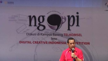     Sesi pertama Ngopi kali ini dibuka oleh Dito Respati, Head of Mobile Apps Developer Community Telkomsel. Babab, panggilan akrabnya, memberikan banyak tips menarik soal bisnis aplikasi mobile.