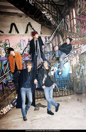 Setelah Debut Dreamer, HISTORY Tampil dengan Image Baru