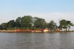 Inilah Pohon Cinta di Pulau Kemaro, Palembang