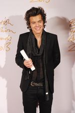 Harry Styles, Pria Paling Stylish di Inggris