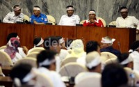 Rombongan PMI yang dipimpin Ketua Bidang Relawan PMI Pusat H. Muhammad Muas datang untuk menemui Ketua DPR Marzuki Alie.