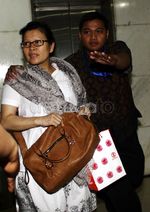Yulianis dan Rosa Bersaksi untuk Deddy Kusdinar