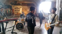 NOAH melakukan syuting video klip di Kawasan Kota Tua, Jakarta Barat, Senin (2/12/2013).