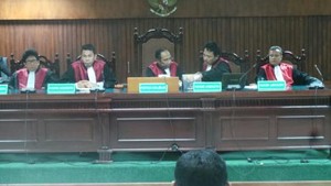 Luthfi Kritisi Posisi 4 Hakim yang Periksa Perkara Suap Impor Daging