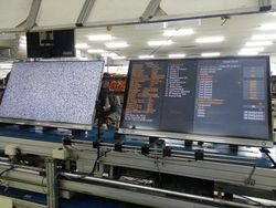 Begini Caranya TV Ultra HD Dirakit di Bekasi