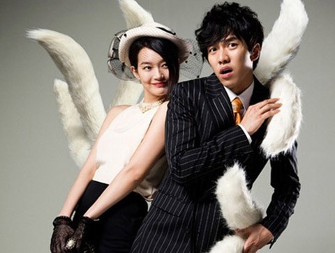 Perempuan-perempuan Cantik di Kehidupan Lee Seung Gi