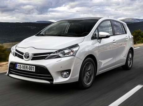 Ini Mobil Toyota yang Pakai Mesin Diesel BMW
