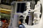 Pernak-pernik Natal Ramaikan Mall