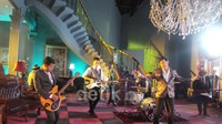     Nidji mengambil lokasi syuting di kawasan Cisarua, Puncak, Jawa Barat, Selasa (3/12/2013).