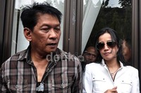 Gue batalain somasi itu, kesalahpahaman saja. Itu gue ikutin emosi, somasi yang gue terima ternyata cuma inventory jadi gue batalin, kata Rudi. Noel/detikHOT.