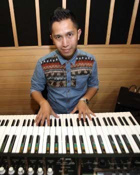 Bemby Noor, Aktor di Balik Panggung yang Selalu Beruntung