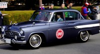Ini bentuk mobil sedan yang akhirnya menjelma menjadi mobil menteri Toyota Crown. Toyopet Crown Model RS21 buatan tahun 1960. (dok Toyota).