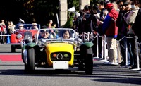 Bukan hanya mobil Amerika saja, mobil buatan Inggris Lotus Super Seven Series 3 tahun 1969 turut berpartisipasi dalam konvoi. (dok Toyota).