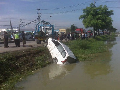 Detik-detik Terceburnya Avanza ke Sungai yang Sebabkan 6 Orang Tewas