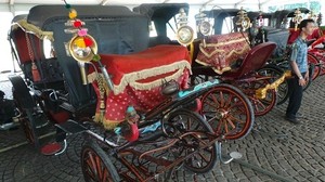 Ini Dua Kereta Keraton Milik Jokowi dari Solo
