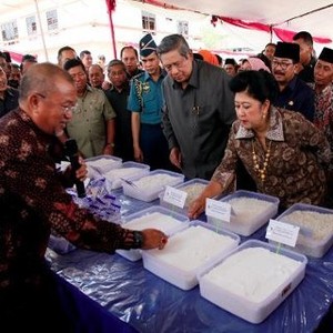 Petani Garam Curhat di Depan SBY Soal Harga yang Rendah