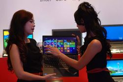 Lenovo Lucurkan Notebook Terbaru