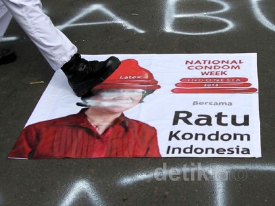 FPI Tolak Pekan Kondom Nasional