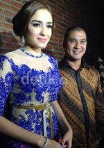 Wajah Bahagia Yasmine Wildblood dan Abi Yapto Usai Lamaran