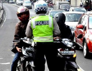 Hakim PN Jakut Denda Penerobos Busway Rp 300 Ribu, Biar Nggak Kaget