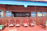 Di Maratua kapasitas villa berkisar 2-3 orang. Harga yang dibayar wisatawan sudah termasuk layanan makan tiga kali sehari (Astrid/detikTravel)