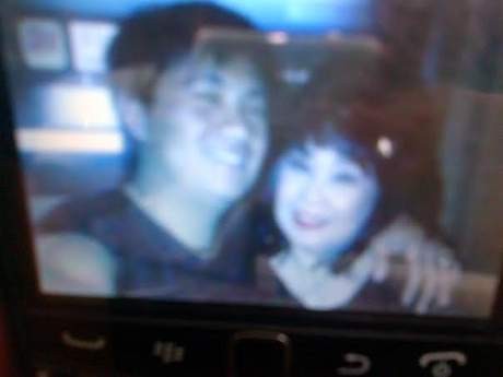 Foto Mesra Tomy dan Tante Heny Sebelum Pembunuhan