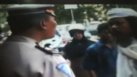 Polres Karawang Tetap Tilang Pria Bersorban yang Ngamuk Saat Dirazia