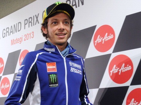 Rossi Tegaskan Masih Ingin Membalap, Belum Berencana Pensiun