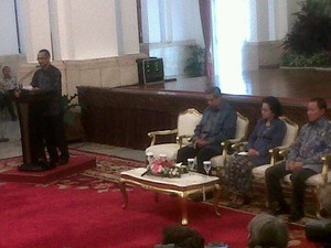 SBY dan Jajaran Menteri Peringati Hari Antikorupsi di Istana Negara