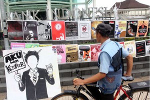 Hari Antikorupsi, Mahasiswa Seni di Solo Pameran Poster