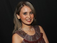 Ayushita tampak percaya diri. Gus Mun/detikHOT.