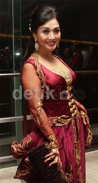 Penampilan Paramitha Rusady di acara FFI 2013. Gus Mun/detikHOT.