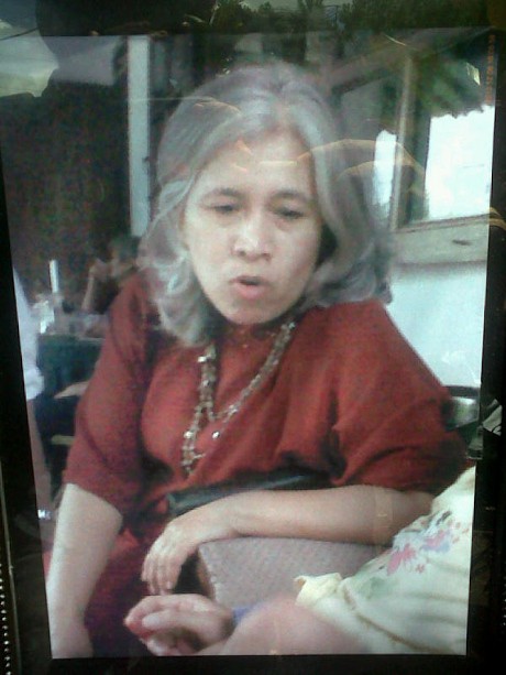 Cerita Suami Usai Mengantar Betty ke Peristirahatan Terakhir