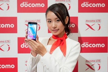 Di Jepang, Galaxy J dipasarkan oleh operator NTT DoCoMo. (kredit foto: gapsis)