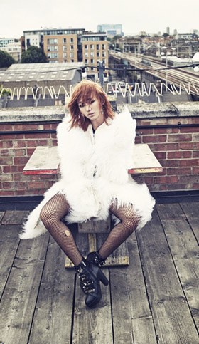 Lagu dari Album Love & Hate Hyorin SISTAR Juara di Situs Musik Korea