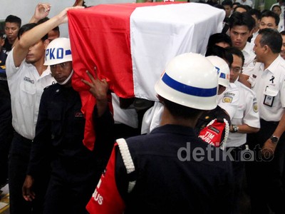 Jenazah Asisten Masinis Diberangkatkan ke Blora