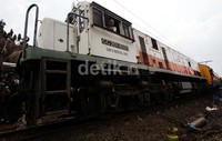 Lintasan yang berada di Pondok Betung baru dapat dlintasi oleh KA diesel.