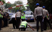 Olah TKP dilakukan oleh tim terpadu terdiri dari Subdit Penegakan Hukum (Gakkum) Direktorat Lalu Lintas Polda Metro Jaya, Direktorat Reserse Kriminal Umum Polda Metro Jaya, Polres Jakarta Selatan dan Traffic Accident Annalyst (TAA) Korlantas Polri serta Labfor Mabes Polri.